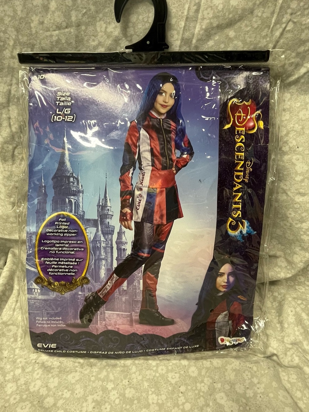 NEW Evie Descendants 3 Costume